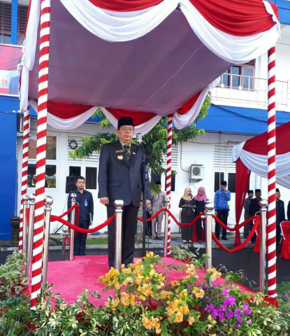 Penjabat Walikota Bengkulu Budiman Ismaun pimpin upacara peringatan Hari Kebangkitan Nasional (Harkitnas) ke 110 di Halaman Kantor Walikota Bengkulu, Bentiring, Senin (21/5/2018).
