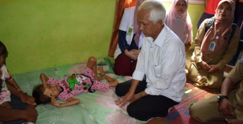 Penderita Gizi Buruk Dibawah ke RSUD Curup