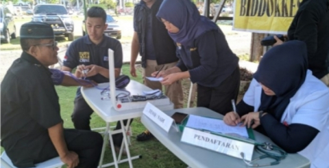 Polda Bengkulu yang menggelar kegiatan bakti kesehatan kepada masyarakat 