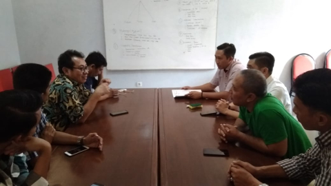 Hukum
