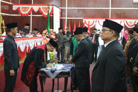 Pelantikan Anggota Dewan Terpilih Didominasi Wajah Baru