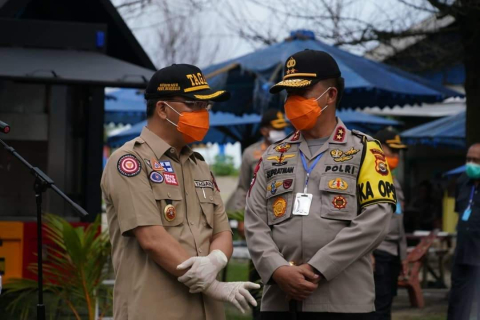 Foto Bersama Kapolda Dan Gubernur Bengkulu