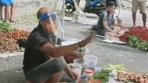 Bupati Bengkulu Selatan Gusnan Mulyadi