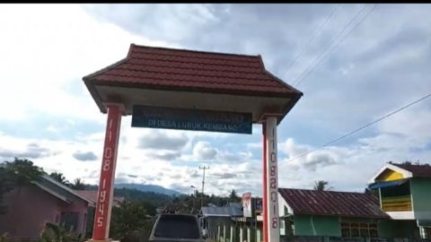Gapura Desa Lubuk Kembang