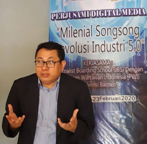 Ketua SMSI Pusat Firdaus