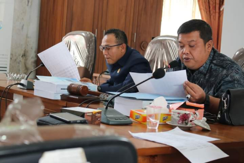 Banggar Bahas RAPBD 2022