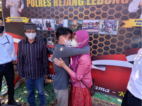 Sarankan Lapor Polisi, Anak Kandung Pencuri Hp Sang Ibu Diamankan Polisi