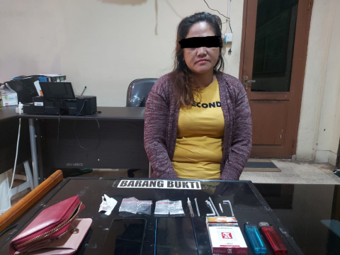 Nyimpan Sabu, Wanita ini Digerebek di Bedengan 