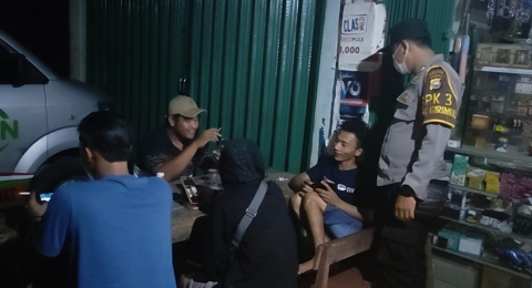 hukum