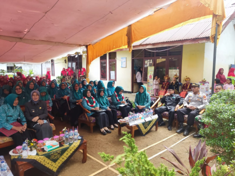 Kapolsek Air Besi Hadiri Supervisi 10 Program Pokok PKK 