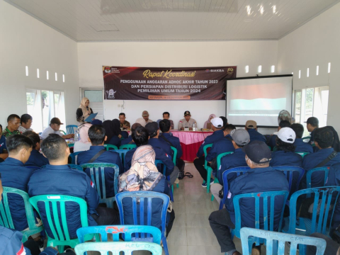 Polsek Ketahun Hadiri Rapat Koordinasi Adhoc dan Pendistribusian Logistik Pemilu