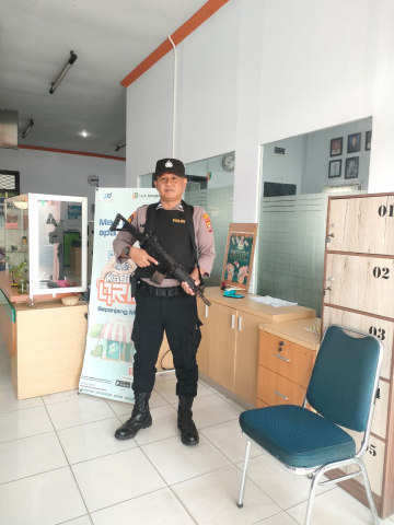 Berikan Rasa Aman dan Kondusif Saat Bertransaksi Polsek Ketahun Lakukan Pam Bank BPD