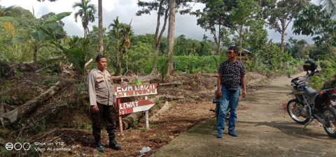 Antisipasi Guantibmas Jelang Tahun Baru 2024 Polsek Kerkap Laksanakan Pengamanan Obyek Wisata