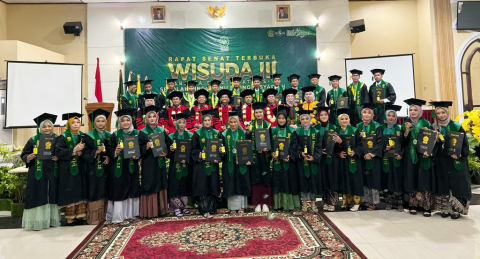 STIESNU Bengkulu Wisuda 30 Sarjana Angkatan III