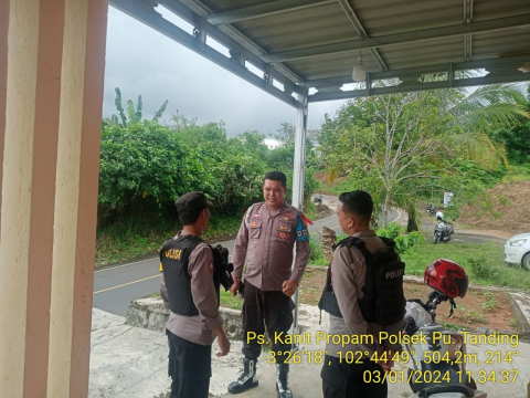 Amankan Jalur Lintas Curup-Lubuklinggau, Kapolsek PUT Monitoring Personel Pengamanan