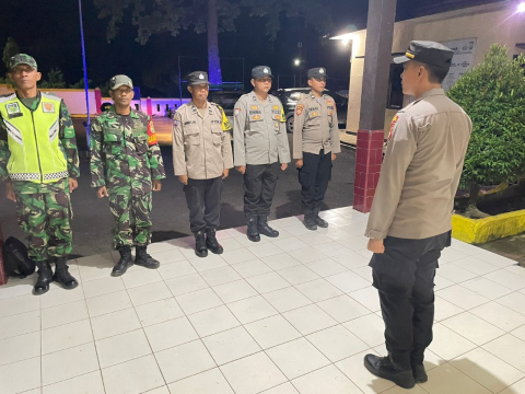 Colling System, Polsek Ketahun Bersama TNI Gelar Apel Gabungan Dalam Rangka KRYD Antisipasi Gangguan Kamtibmas