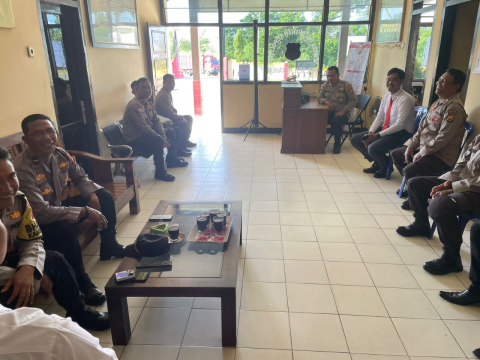Tingkatkan Kinerja, Waka Polsek Ketahun Pimpin Anev Pelaksanaan Tugas Kepolisian Sehari - Hari