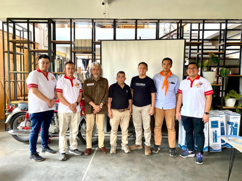 JNE Jalin Kerjasama dengan VENAMBAK dan WANADRI, Tingkatkan Kualitas Penambak Indonesia