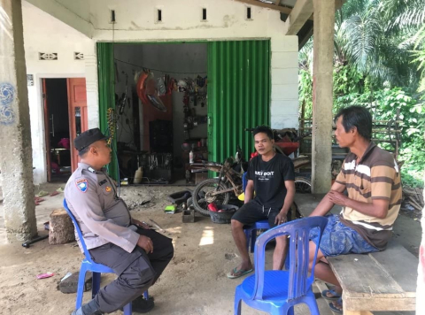Personel Polsek Semidang Alas Patroli Sampaikan Imbauan Waspada Bencana Alam 