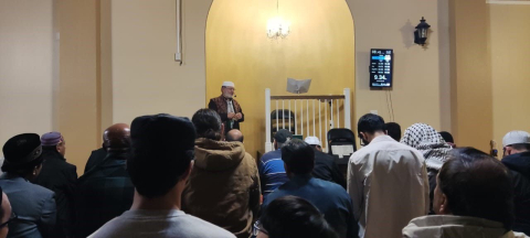 Mahasiswa PKUMI Pimpin Tarwih di Islamic Center of Riverside