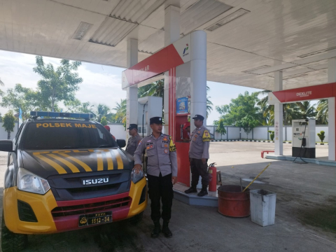 Patroli, Polsek Maje Lakukan Pengamanan dan Pengawasan Penyaluran BBM 