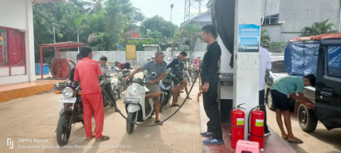 Polisi Patroli Dan Pantau Situasi SPBU Jelang Idul Fitri