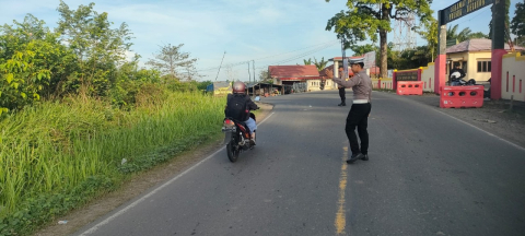 Polsek Ketahun Laksanakan Morning Traffic Control Pelayanan Lalu Lintas Kepada Masyarakat