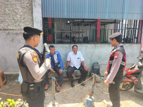 Patroli Presisi Personel Sat Samapta Polres Kaur Sambangi Tempat Rawan Kamtibmas       