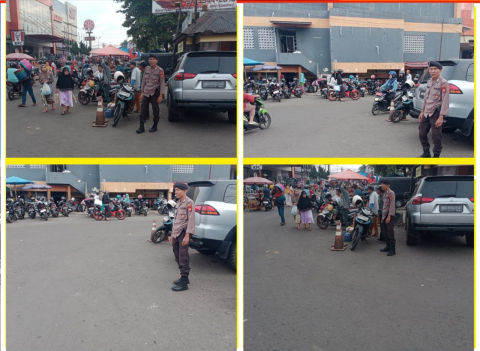 Ciptakan Kamtibmas Kondusif, Personel Subsektor Pasar Minggu Lakukan Pengamanan di Pasar 