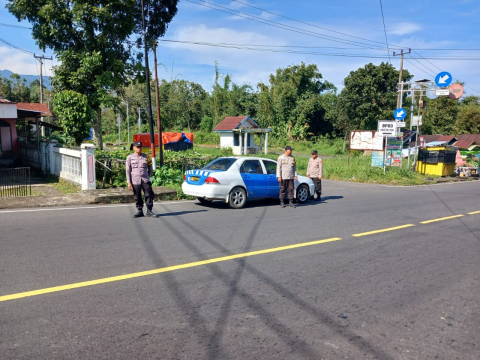 Antisipasi Tindak Pidana, Polsek Curup Rutinkan Patroli Sekaligus Sambangi Warga