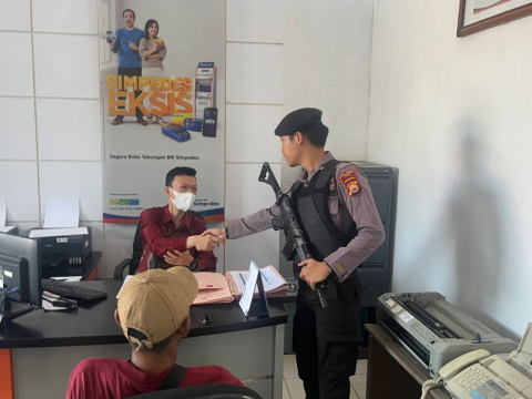 Polres Kaur Melakukan Patroli Presisi, Pantau Sitkamtibmas di Wilkum 