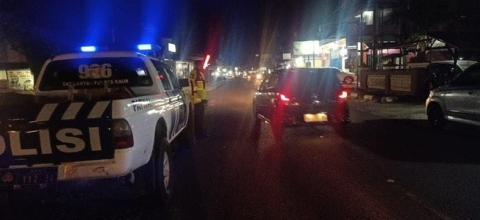 Satlantas Polres Kaur Patroli Blue Light Ciptakan Kamseltibcarlantas di Malam Hari 