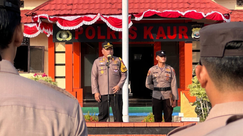 Kapolres Kaur Pimpin Apel Pagi Jam Pimpinan