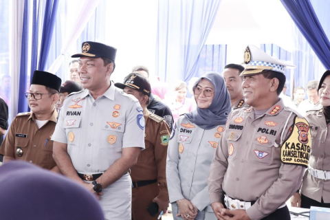 Peringati HUT ke-69 Lalu Lintas Bhayangkara, Korlantas Polri Bersama Jasa Raharja Gelar Bakti Sosial di Kuningan Jawa Barat
