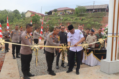 Kunker Ke Mapolres Benteng, Kapolda Bengkulu Resmikan Lapangan Multifungsi Wicaksana Laghawa