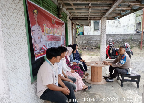 Jumat Curhat, Polsek Sindang Kelingi Dengarkan dan Sambut Aspirasi Warga 