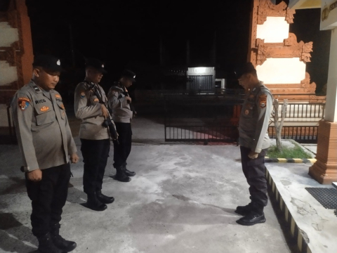 Polsek Kaur Tengah Gelar Apel Malam Piket Yanmas Regu III