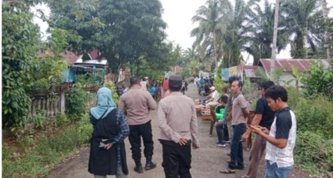 Personil OMP Polsek Sukaraja melaksanakan Pengamanan kegiatan Kampanye pasangan Calon Bupati dan Wakil Bupati No urut 01