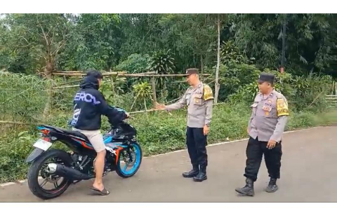 Polsek Curup Gelar Razia Senjata Tajam dan Senjata Api untuk Cegah Tindak Kriminal