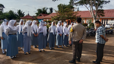 Polres Rejang Lebong Gelar Police Go to School di SMKN 04 RL untuk Sosialisasikan Pesan Kamtibmas