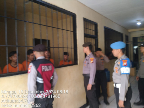 Propam Polres Kaur Lakukan Pengecekan Piket Fungsi Yanmas, Pastikan Kedisiplinan dan Kesiapsiagaan Personel