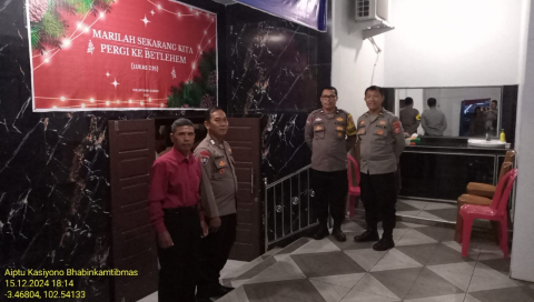 Polsek Selupu Rejang Amankan Perayaan Natal di Gereja GBI Air Bang