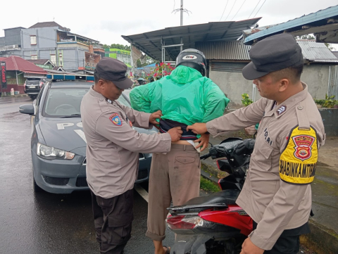 Polsek Selupu Rejang Gelar Razia Senpi dan Sajam untuk Ciptakan Keamanan Wilayah