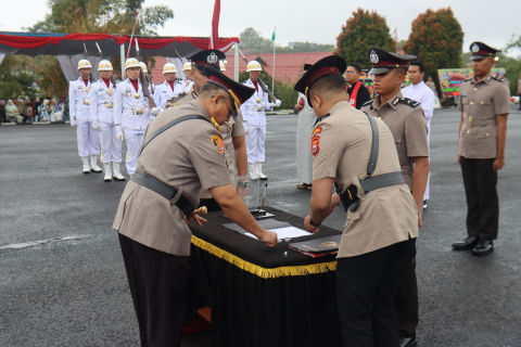 Kapolda Bengkulu Lantik 219 Bintara Baru Di SPN Polda Bengkulu 