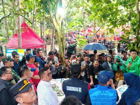 Mensos Gus Ipul: Ketum SMSI Firdaus Yang Membuat Kami Terperangkap Disini