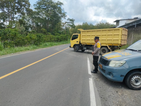 Jamin Keamanan Pengguna Jalan, Polsek PU. Tanding Gelar Patroli di Jalur Lintas Lubuklinggau-Curup 