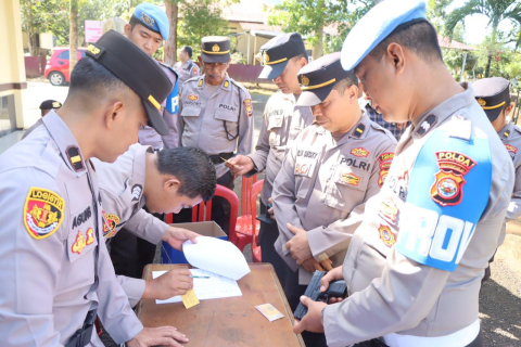 Polres Lebong Gelar Pemeriksaan Senjata Api untuk Tingkatkan Disiplin Personel