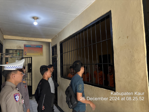 Pemeriksaan Rutin, Polres Kaur Tegaskan Pentingnya Keamanan Tahanan