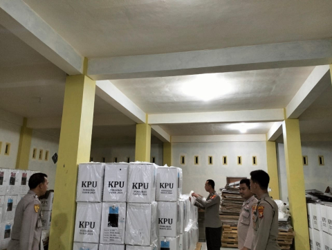 Polres Bengkulu Selatan Tingkatkan Pengamanan Gudang Logistik KPU BS Pasca Pilkada 2024