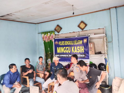 Sat Binmas Polres Bengkulu Selatan Gelar Minggu Kasih, Tanggapi Langsung Aspirasi Warga